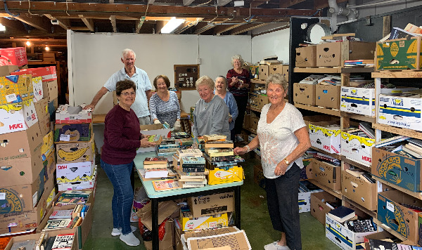 BOOKARAMA Volunteers